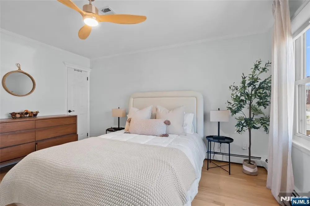 809 2nd Street 2 Secaucus, NJ 07094