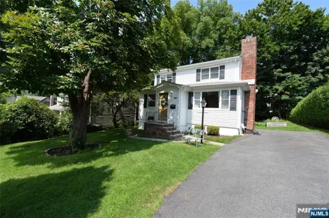 122 Strysko Avenue