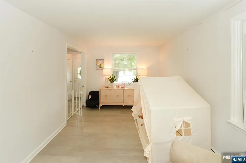 122 Strysko Avenue Mahwah, NJ 07430