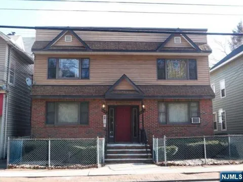 167 Harrison Avenue B2