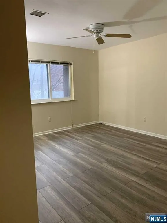221 Ringwood Avenue A5 Pompton Lakes, NJ 07442