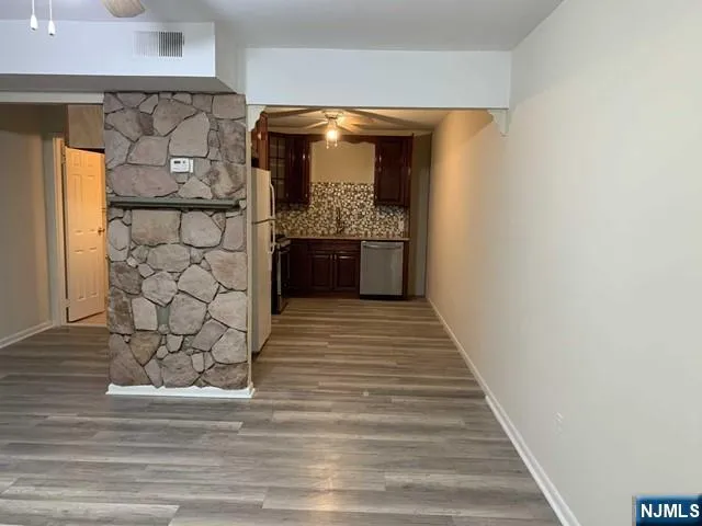 221 Ringwood Avenue A5 Pompton Lakes, NJ 07442