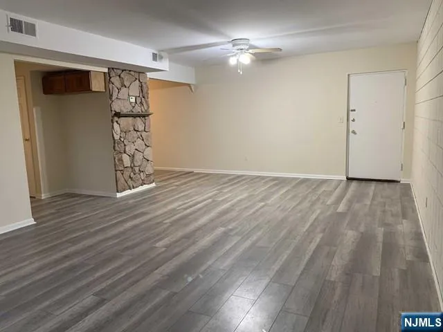 221 Ringwood Avenue A5 Pompton Lakes, NJ 07442