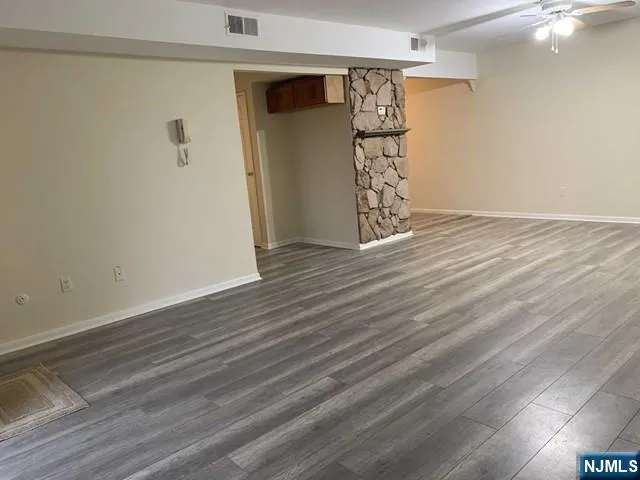 221 Ringwood Avenue A5 Pompton Lakes, NJ 07442