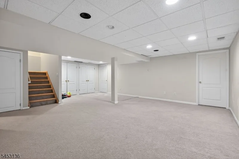 70 Winged Foot Dr Livingston, NJ 07039