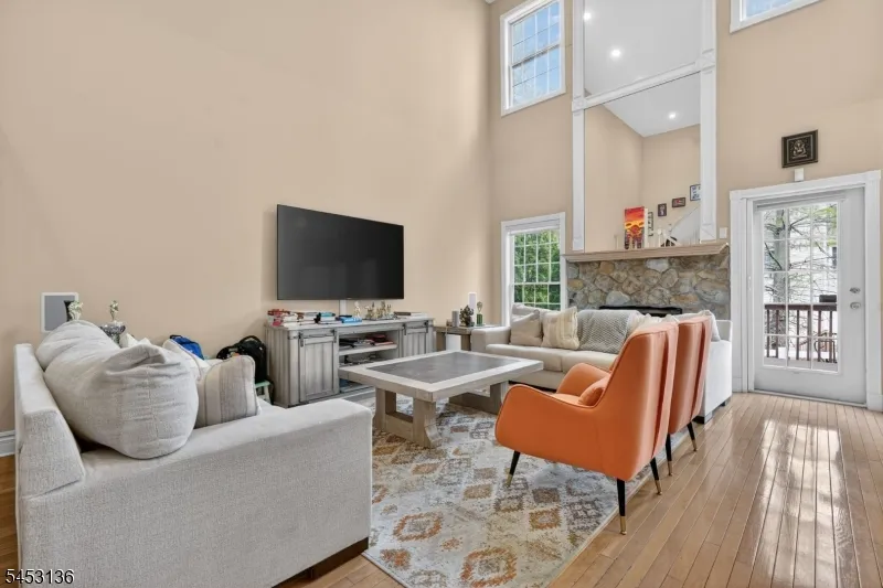 70 Winged Foot Dr Livingston, NJ 07039
