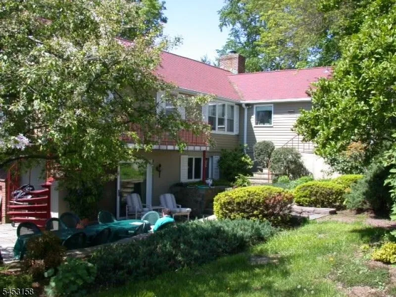 22 Cooks Cross Rd Union, NJ 08867
