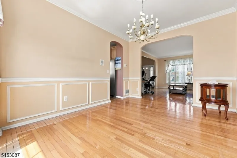 17 Grant Way Lopatcong, NJ 08865