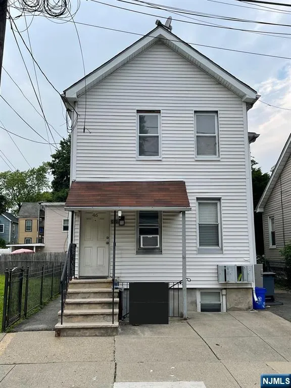 46 New Street Montclair, NJ 07042