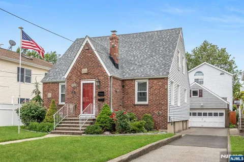 88 Mckinley Avenue 1