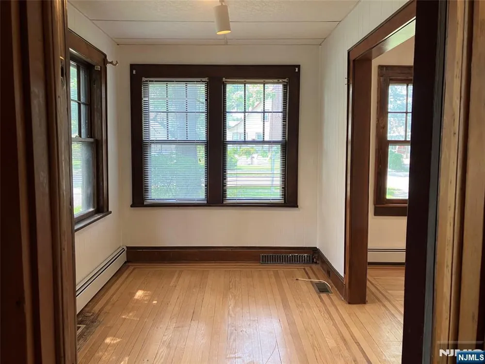 325 Bogert Avenue Ridgewood, NJ 07450
