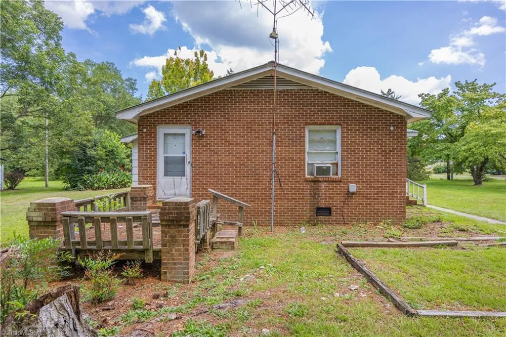 157 Lighthouse Church Road Jackson Springs, NC 27281