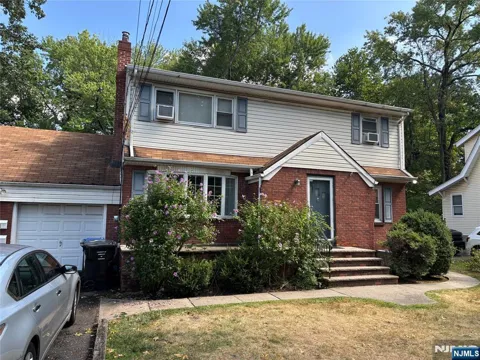 31 Farview Terrace 1st floor