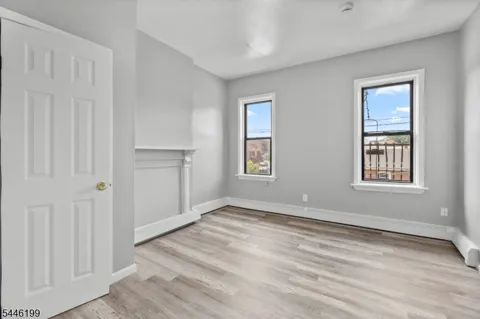 9 Monroe St #6 Unit 6