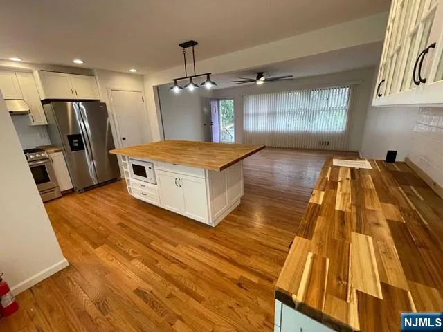 70 Beverly Road Bloomfield, NJ 07003