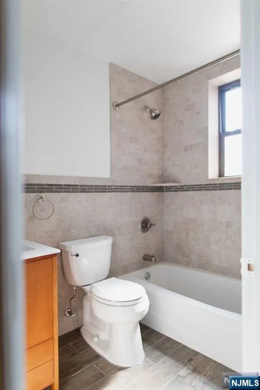 855 Broad Avenue 45 Ridgefield, NJ 07657