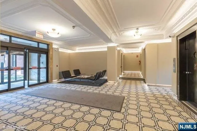 855 Broad Avenue 45 Ridgefield, NJ 07657