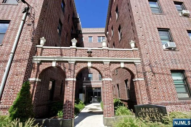 855 Broad Avenue 45 Ridgefield, NJ 07657