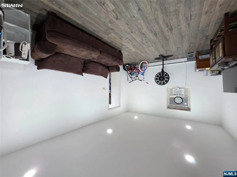 35 Gaston Avenue 2 Garfield, NJ 07026