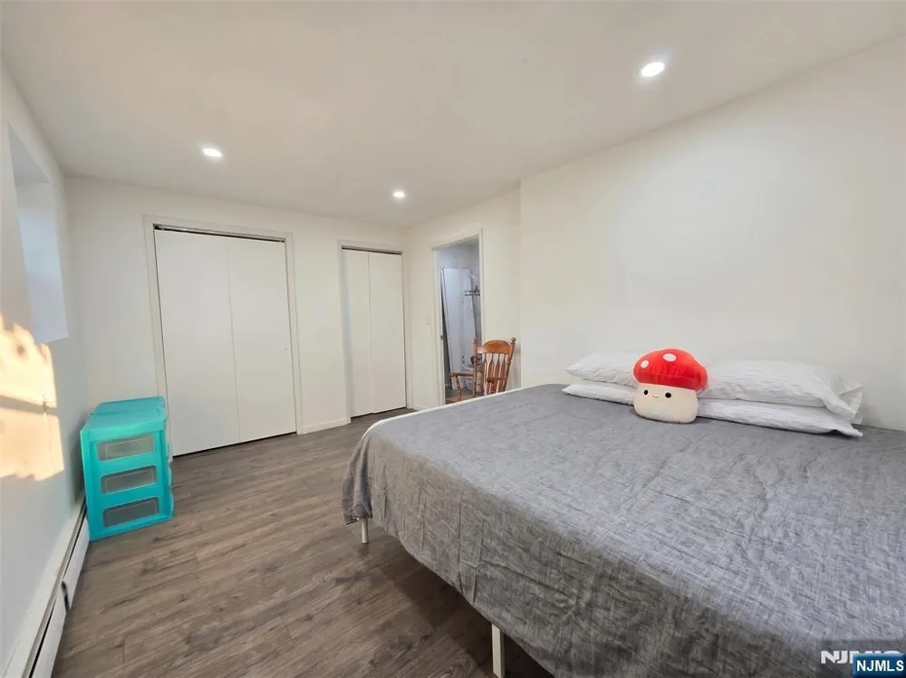 35 Gaston Avenue 2 Garfield, NJ 07026