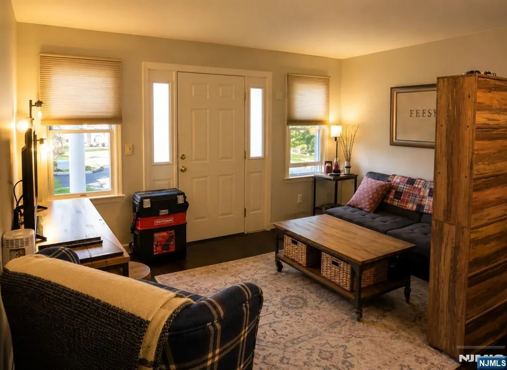 6 Pineview Terrace 1B Montvale, NJ 07645