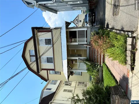 357 High Street