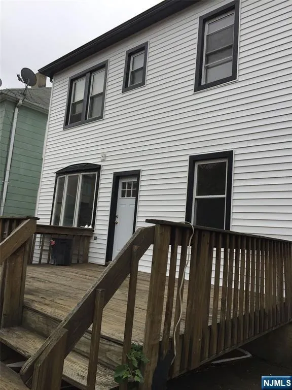 248 2nd Street Palisades Park, NJ 07650