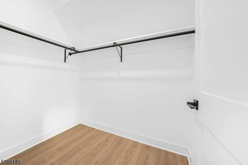 20 Encampment Ct101 #101 Unit 101 Montville, NJ 07082