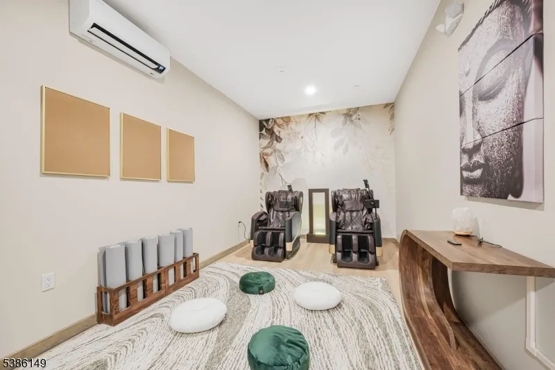 20 Encampment Ct101 #101 Unit 101 Montville, NJ 07082