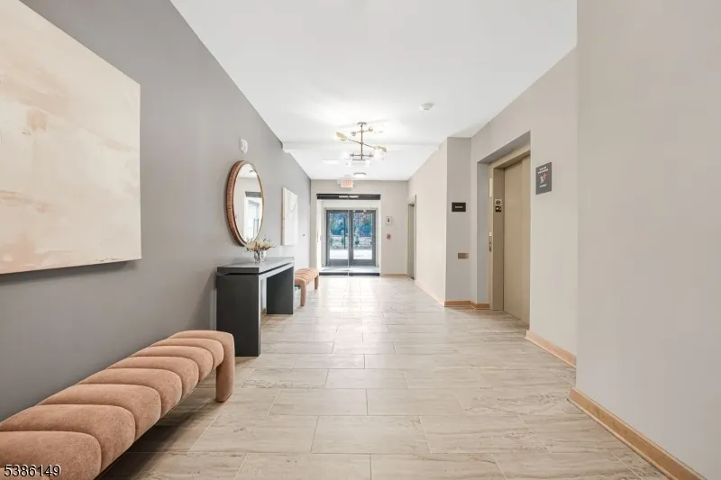 20 Encampment Ct101 #101 Unit 101 Montville, NJ 07082