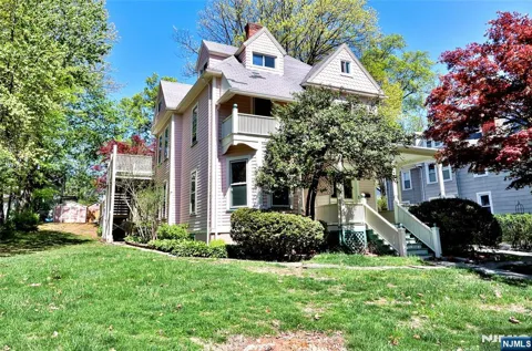 44 Christopher Street