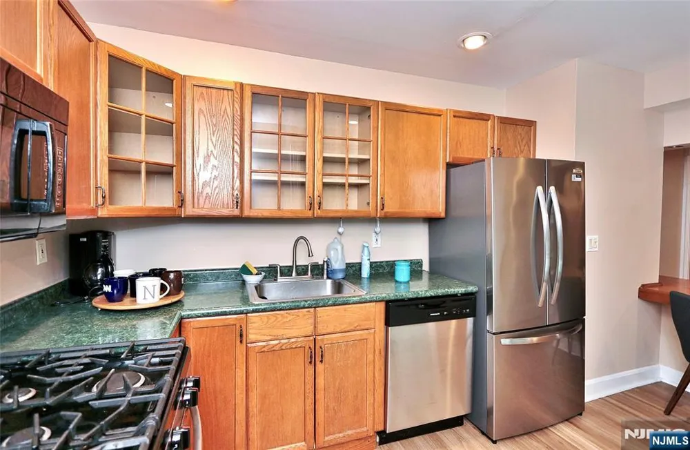 44 Christopher Street Montclair, NJ 07042