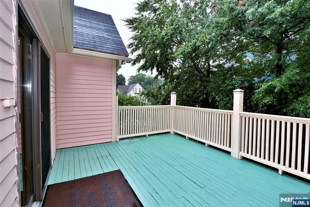 44 Christopher Street Montclair, NJ 07042