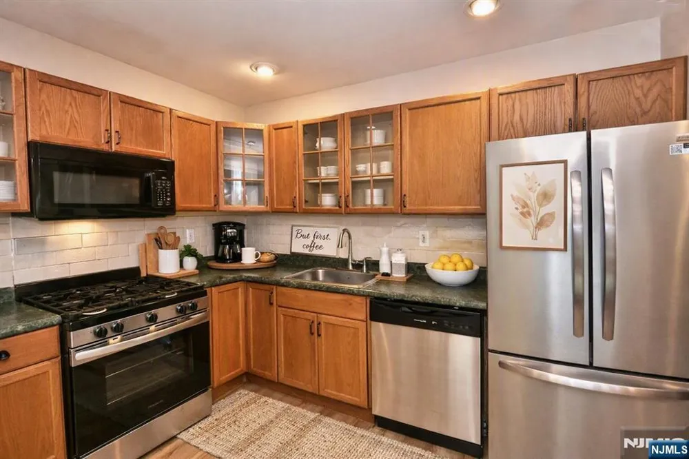 44 Christopher Street Montclair, NJ 07042