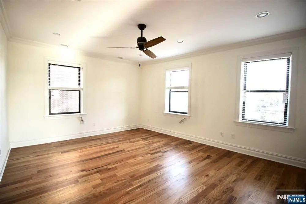 855 Broad Avenue 54 Ridgefield, NJ 07657