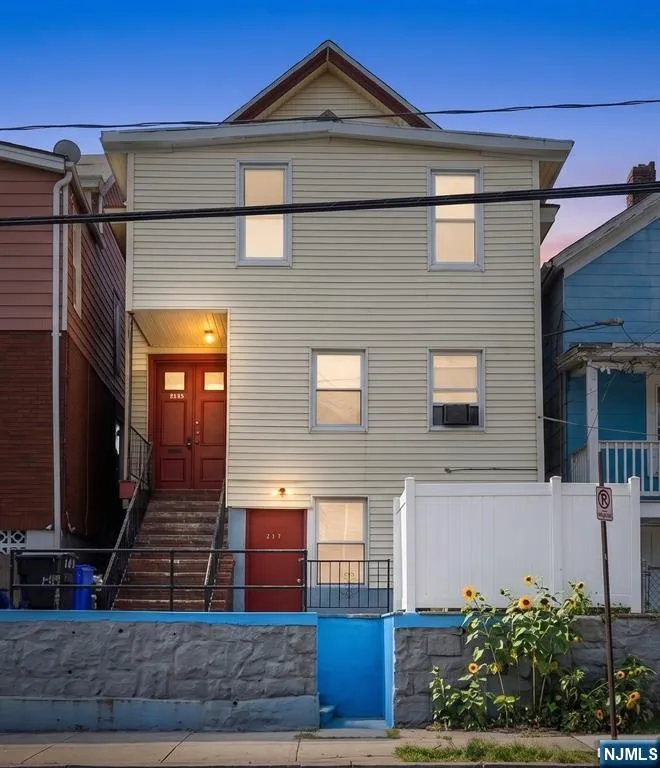297 Broadway 1 Paterson, NJ 07522