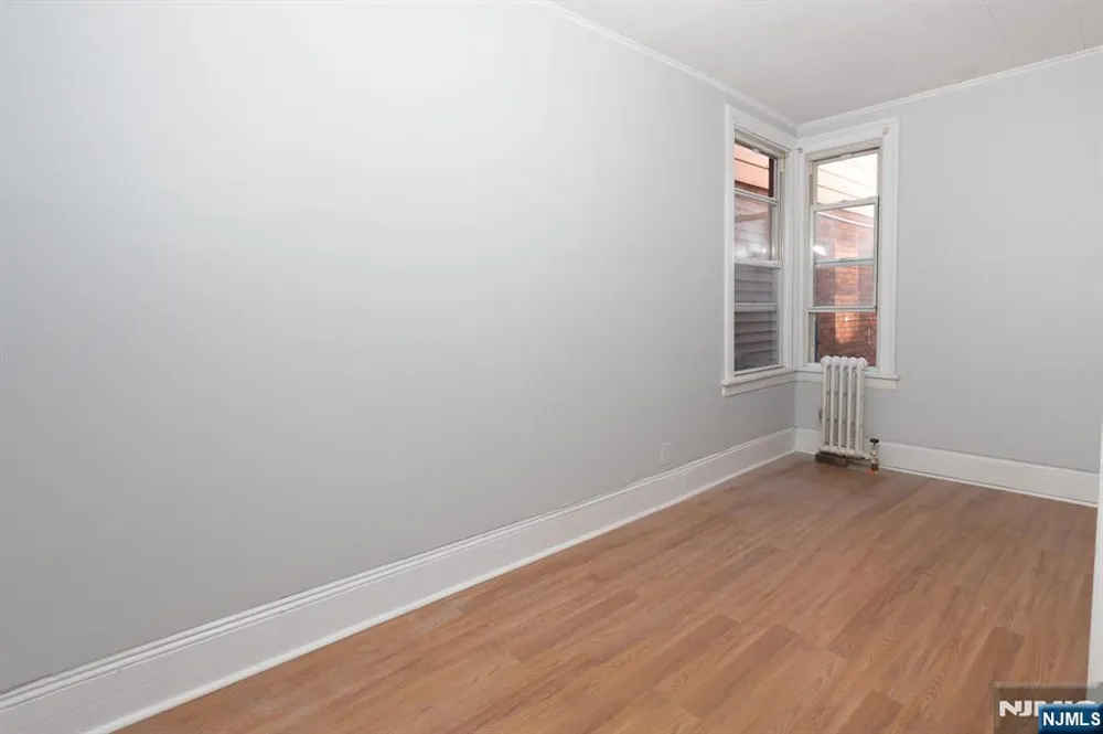 297 Broadway 1 Paterson, NJ 07522