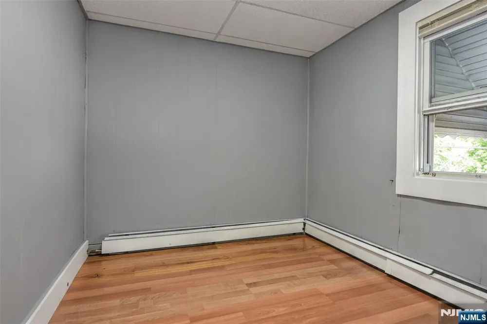 72 Newark Avenue 2 Paterson, NJ 07503