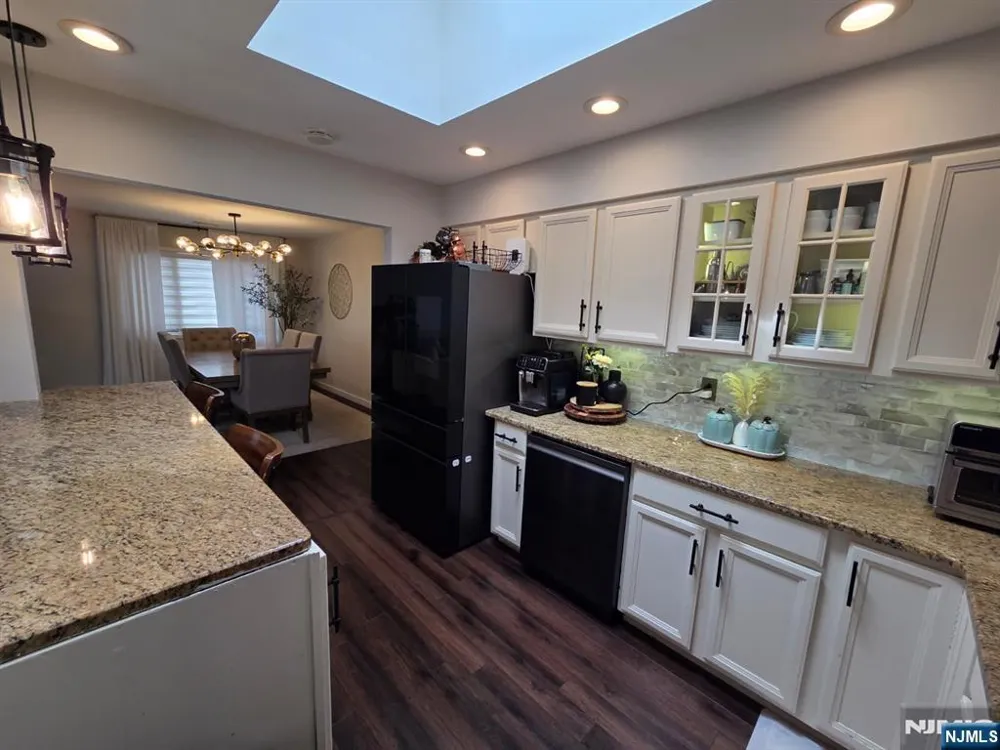 181 Midland Avenue Garfield, NJ 07026