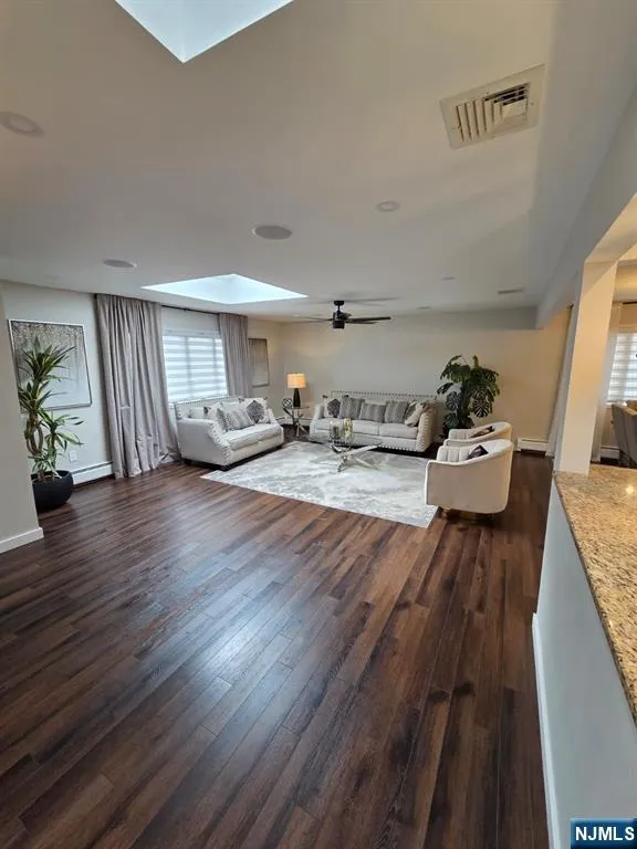 181 Midland Avenue Garfield, NJ 07026