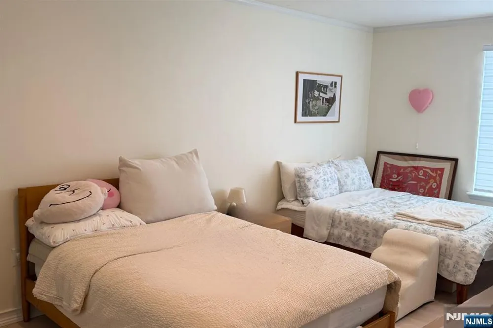 800 River Road 333 Edgewater, NJ 07020