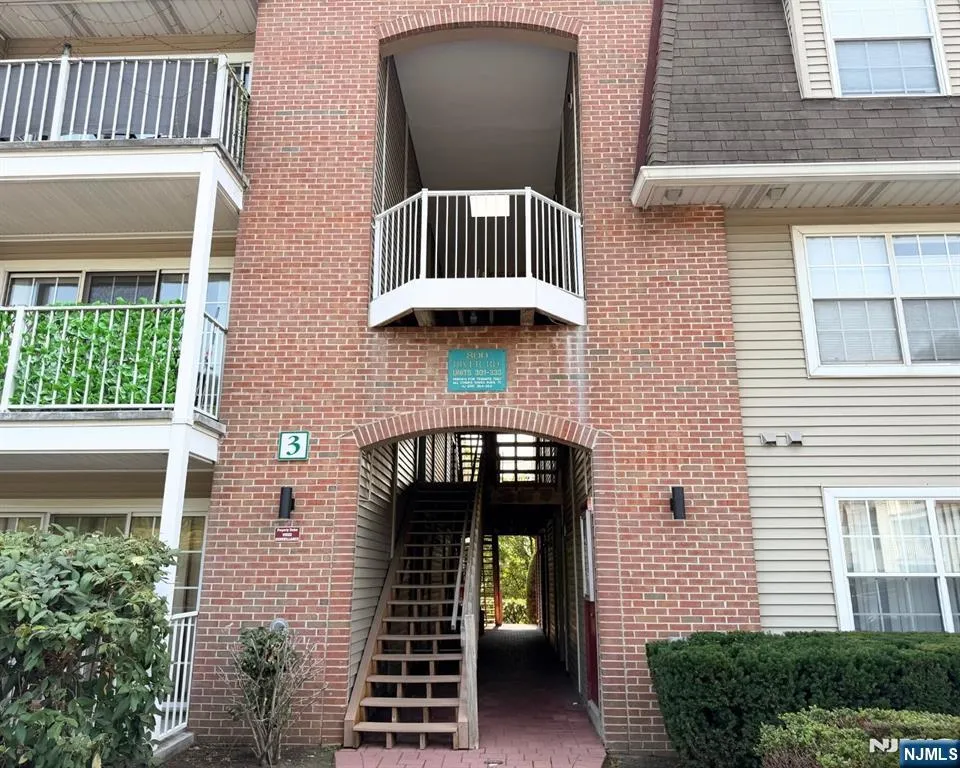 800 River Road 333 Edgewater, NJ 07020