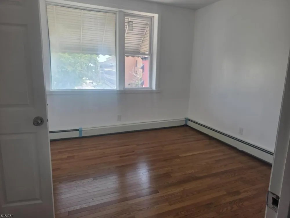 139 Monticello Ave Jersey City, NJ 07304