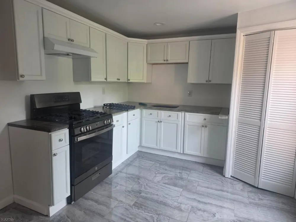 139 Monticello Ave Jersey City, NJ 07304