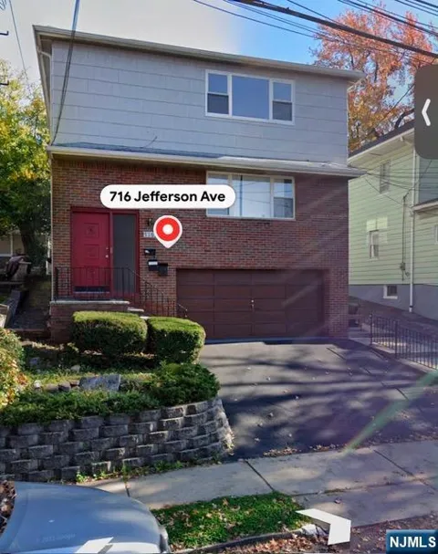716 Jefferson Avenue Apt 2