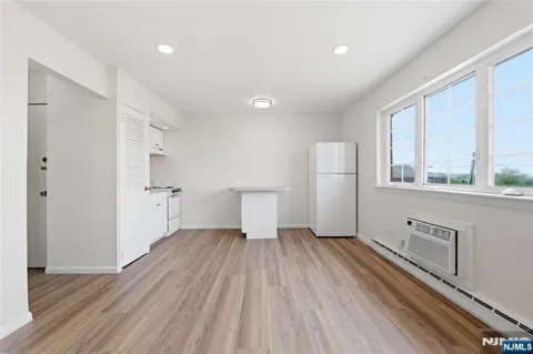 601 Fairview Avenue A2