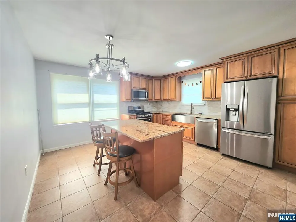430 Aurora Avenue 430 Cliffside Park, NJ 07010