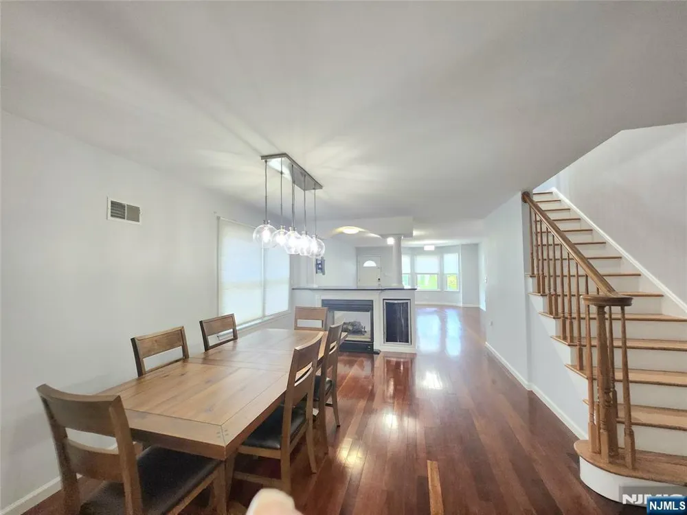 430 Aurora Avenue 430 Cliffside Park, NJ 07010