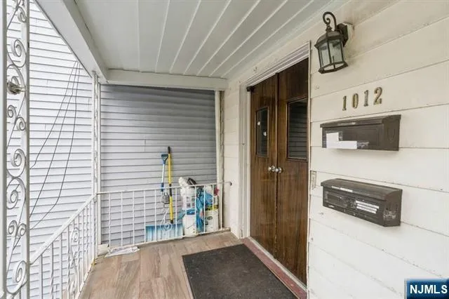 1012 Paterson Plank Road North Bergen, NJ 07047