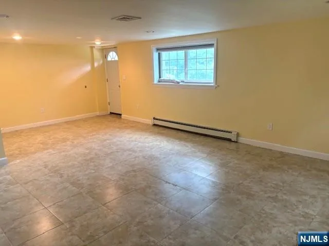 34 Marjorie Terrace Englewood Cliffs, NJ 07632